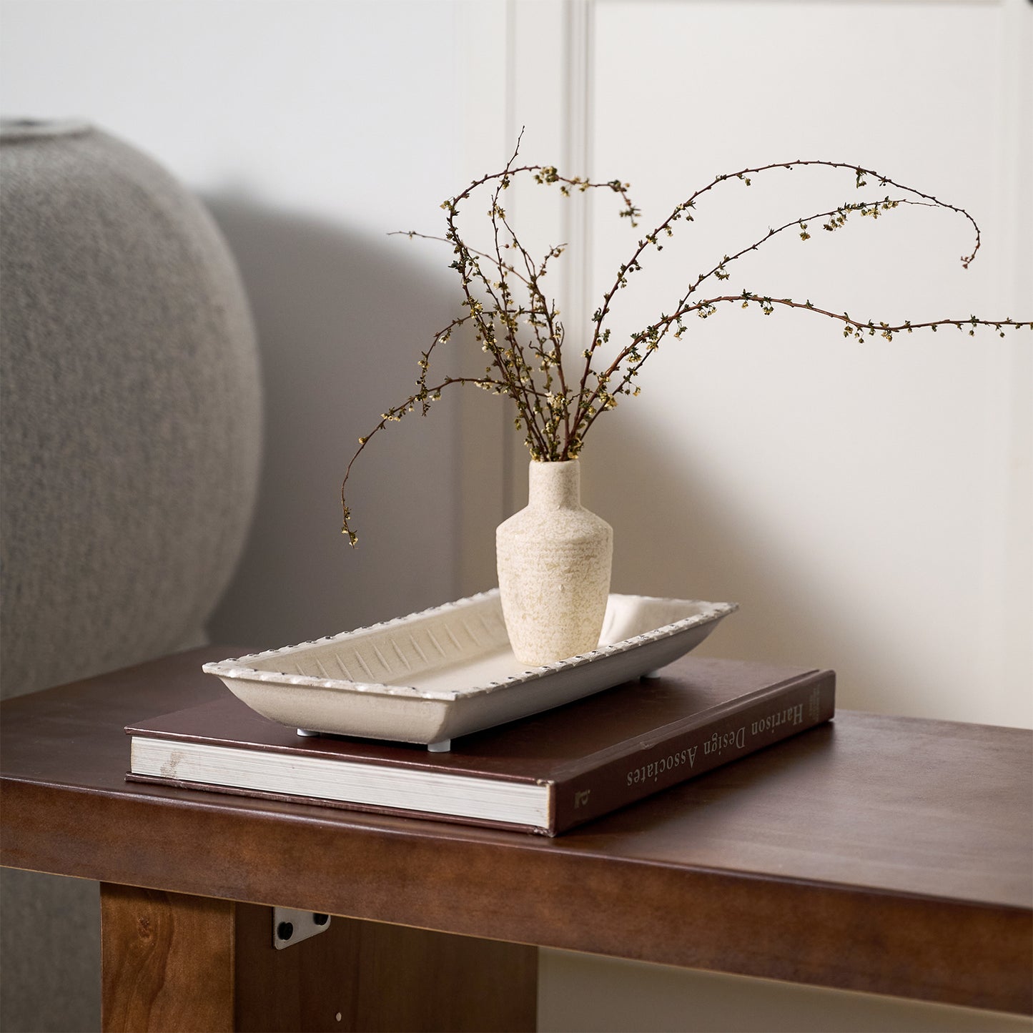 11.61x5.31x1.30in Wooded Rectangular White Decorative Tray