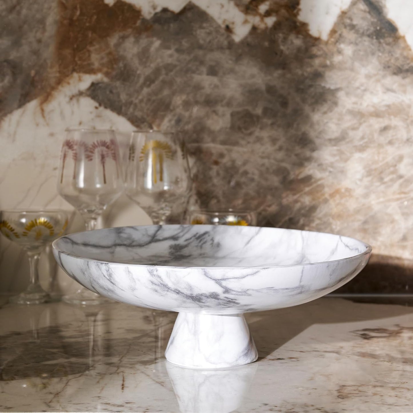 11.2 Inch White Resin Decorative Fruit Bowl with Pedestal