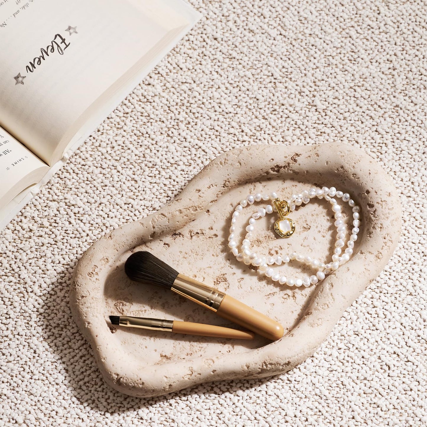 Cloud-Shaped Resin Beige Travertine Decorative Tray