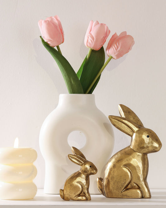 DN DECONATION Wooden Golden Easter Bunny Figurines, Small Decorative Easter Bunny Statue Set of 2, Vintage Easter Rabbit Table Home Decoration, Gift